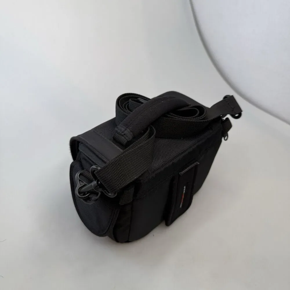 LowePro Edit 110 Protective Camera Bag Padded Carrying Case Black 8x6x4 EUC